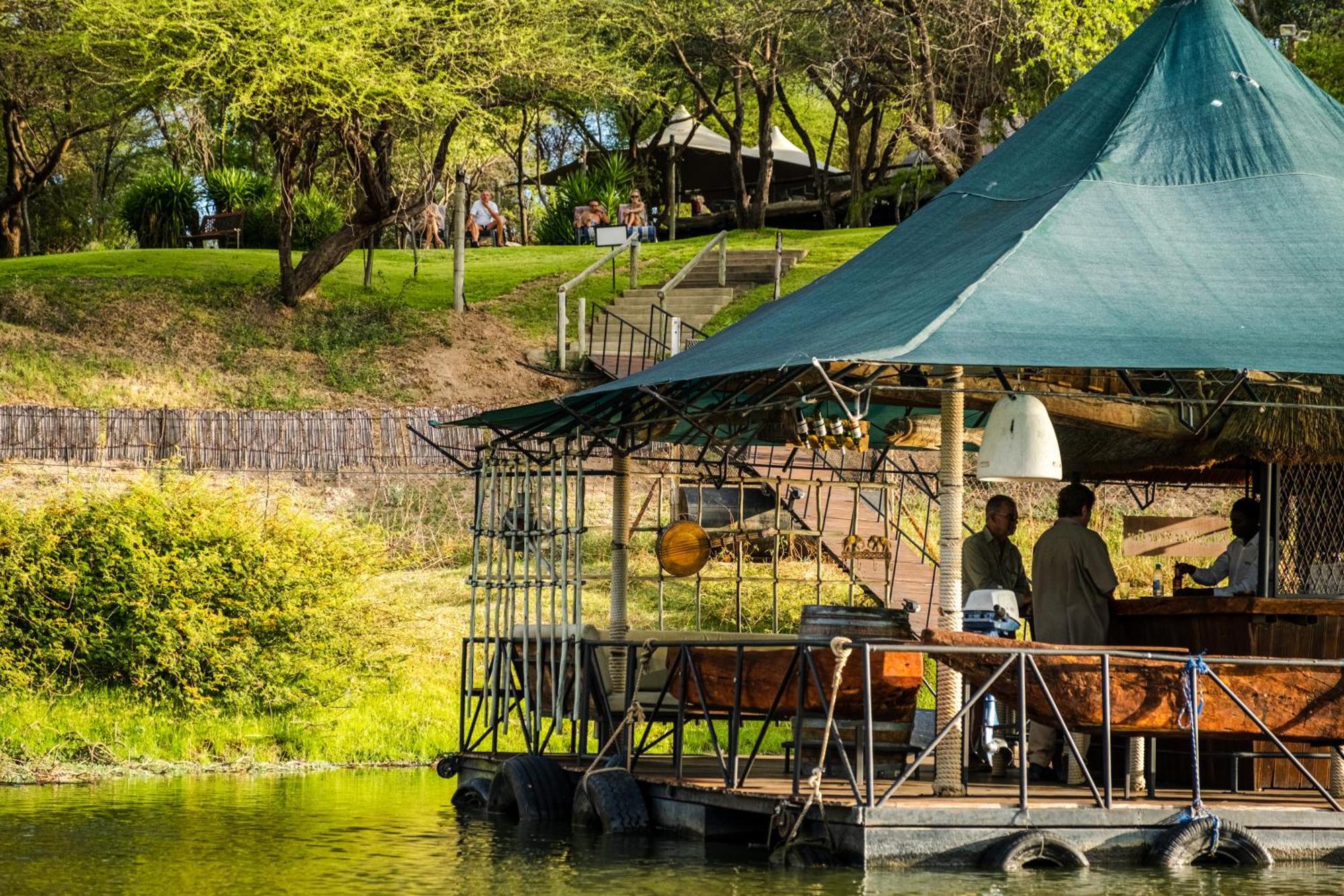 Taranga Safari Lodge Рунду Екстериор снимка